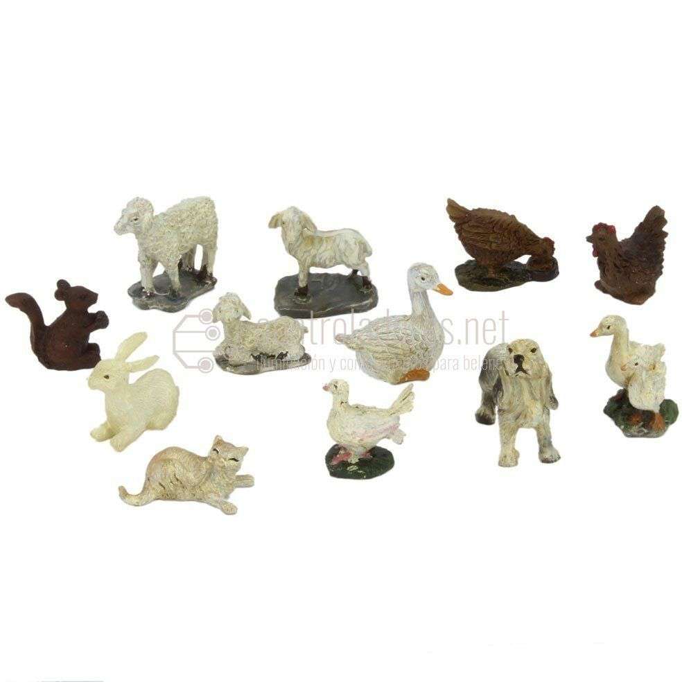 Group of animals (12 units)